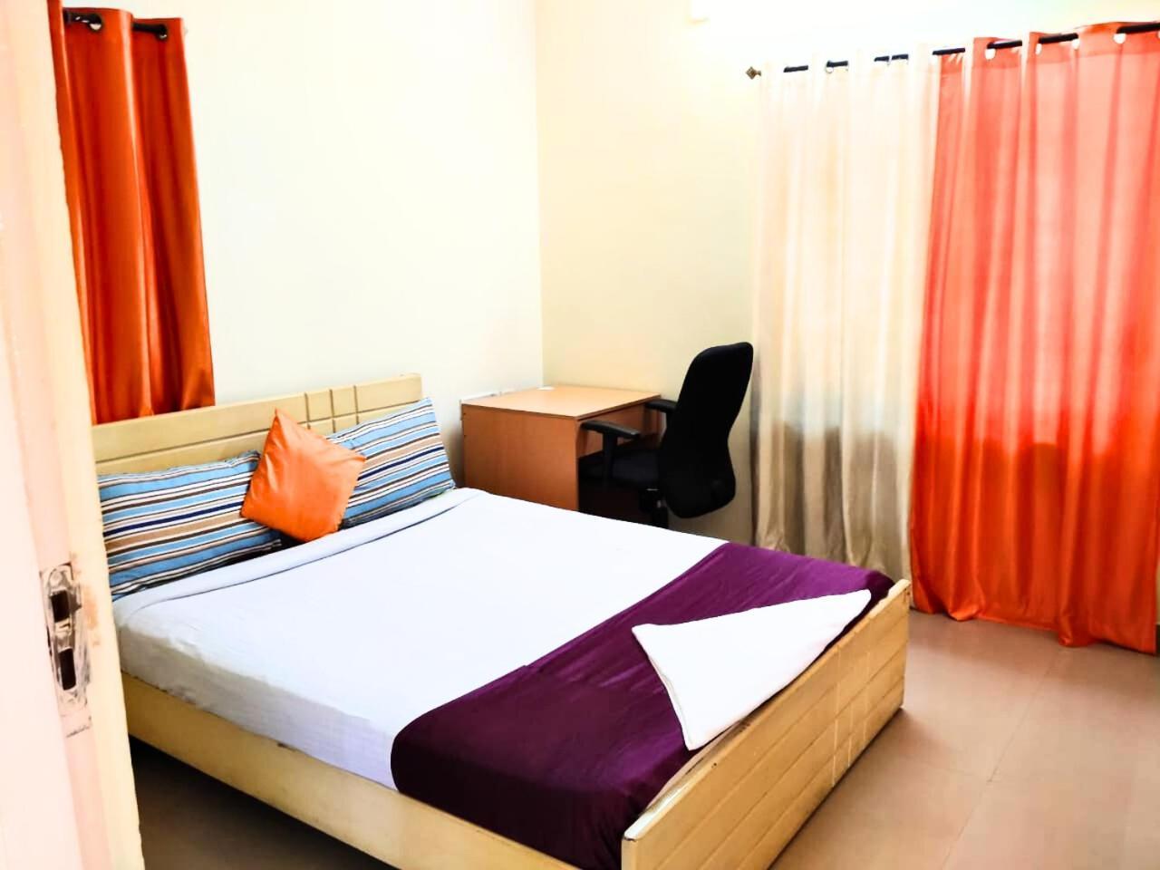 Golden Magnolia Homestay Бангалор Екстериор снимка